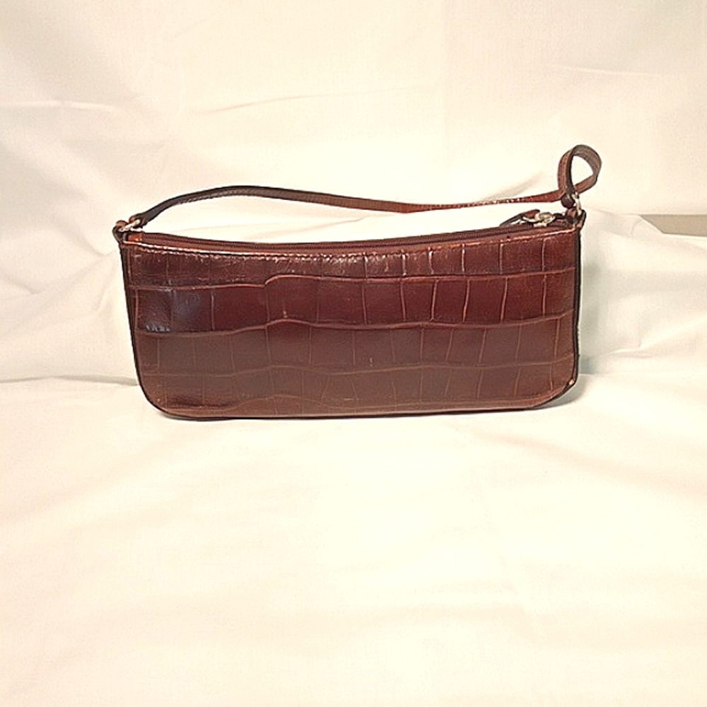 Italian leather baguette bage
